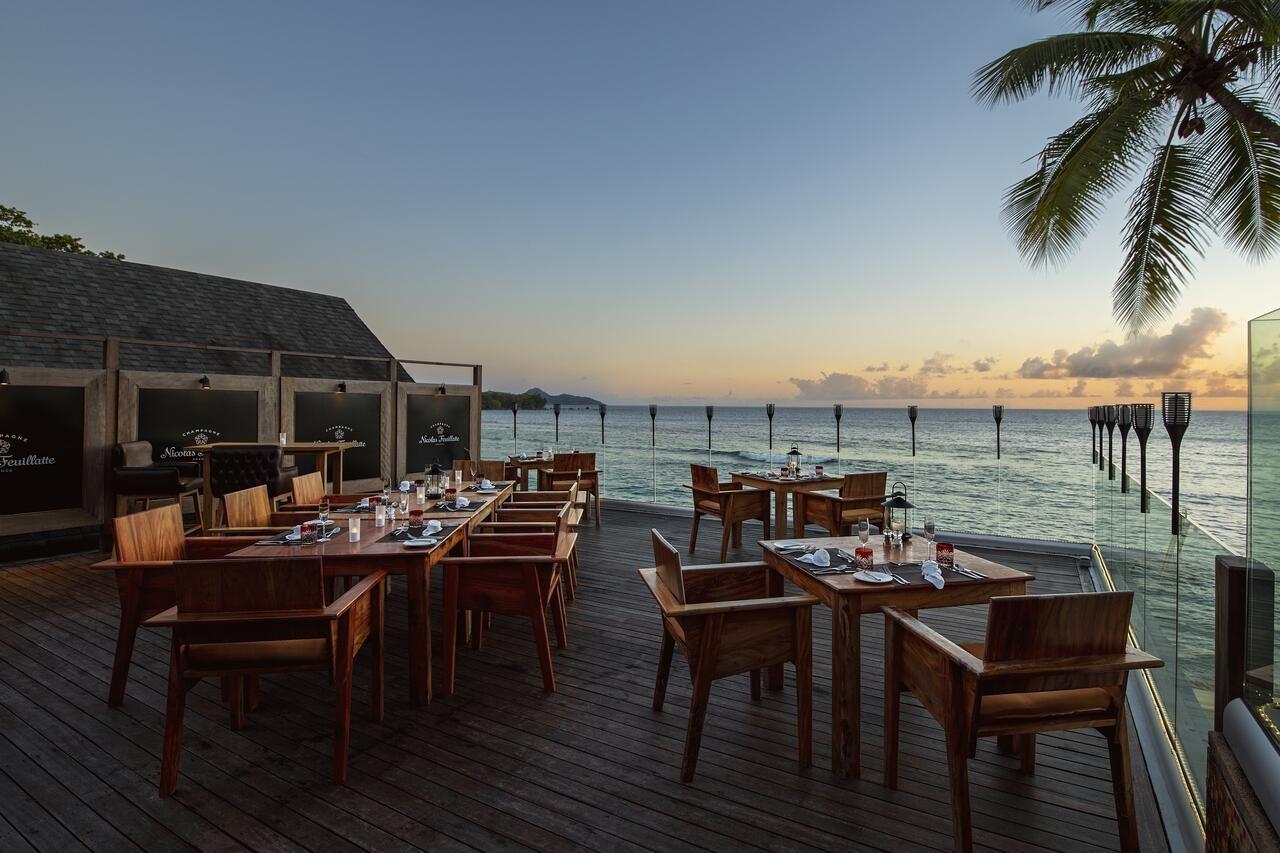 Avani Barbarons Seychelles Resort Grand Anse  Екстериор снимка