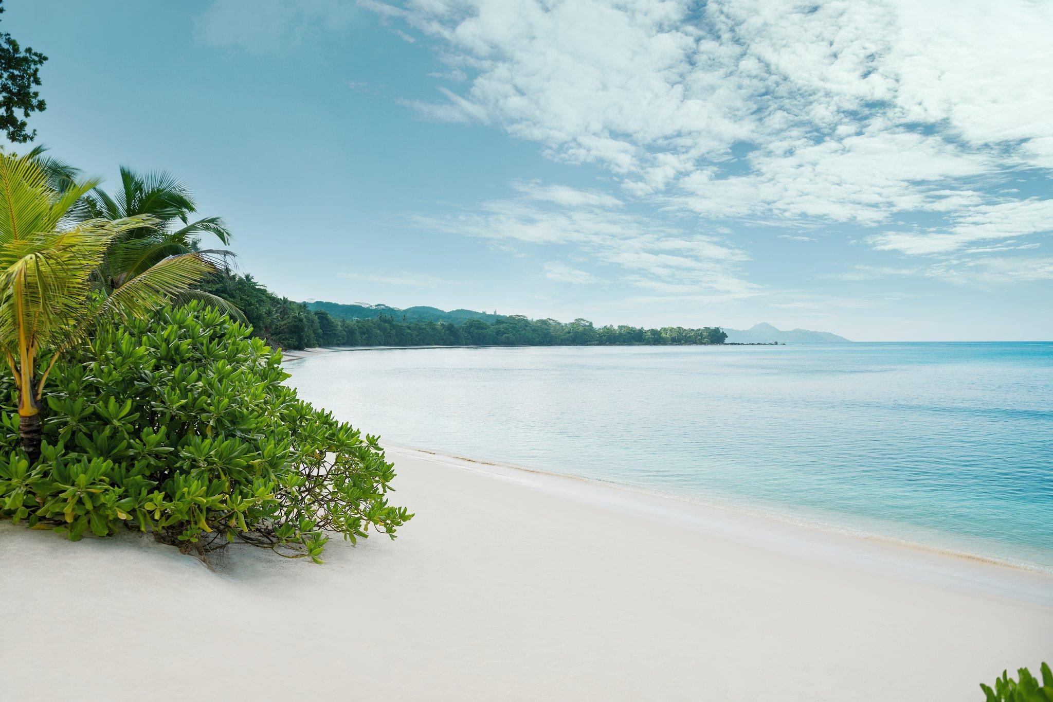 Avani Barbarons Seychelles Resort Grand Anse  Екстериор снимка