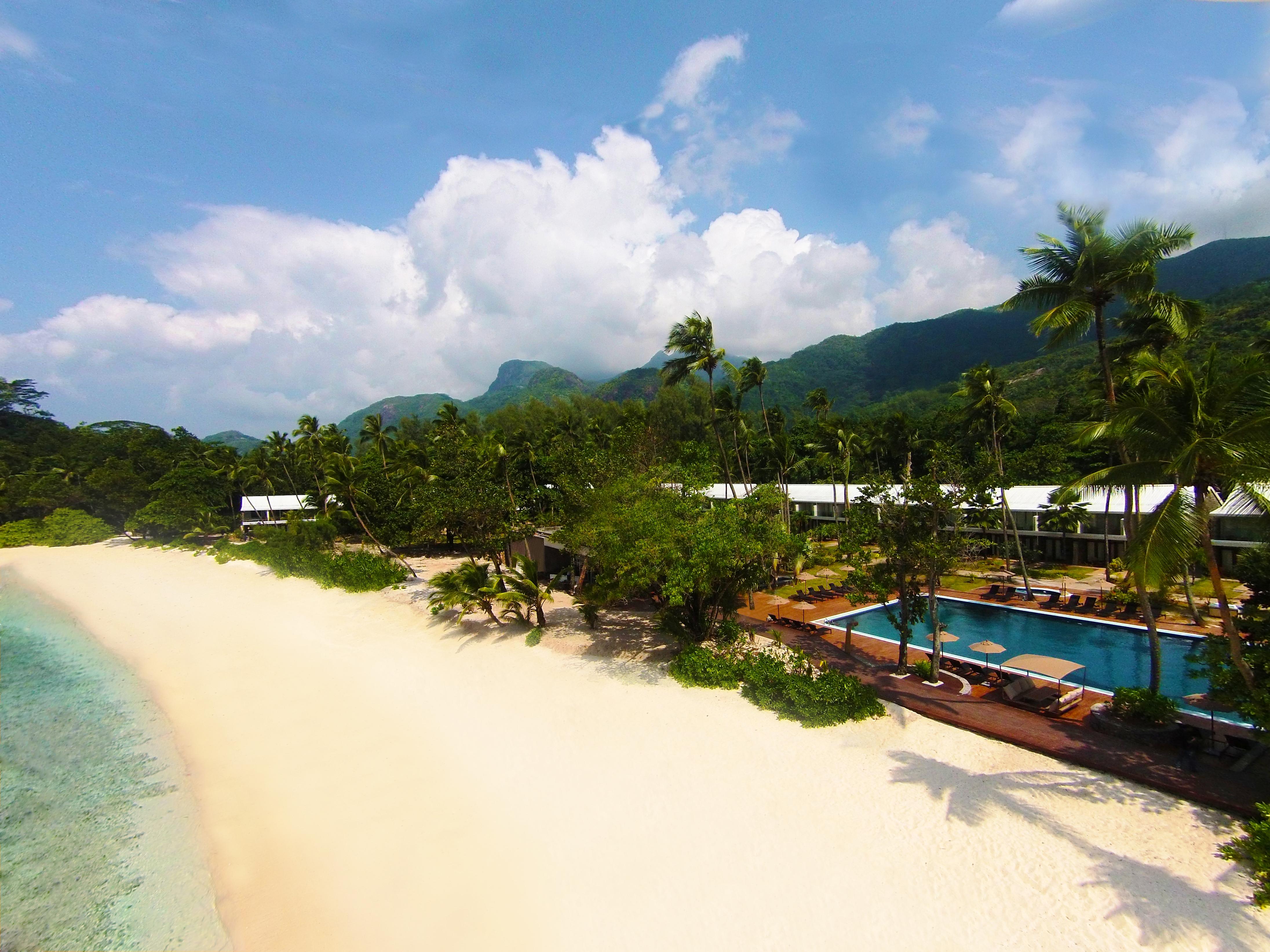 Avani Barbarons Seychelles Resort Grand Anse  Екстериор снимка