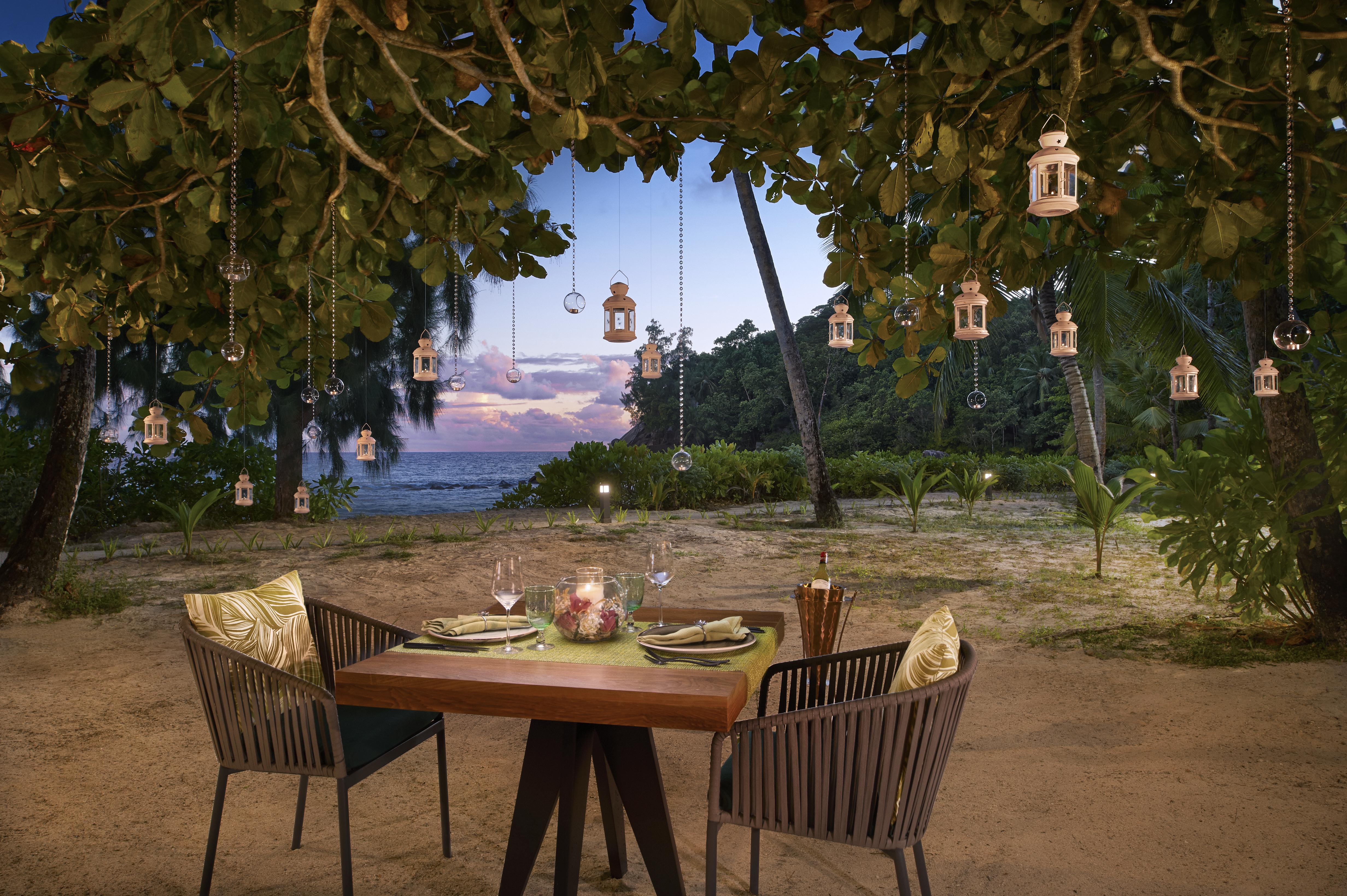 Avani Barbarons Seychelles Resort Grand Anse  Екстериор снимка