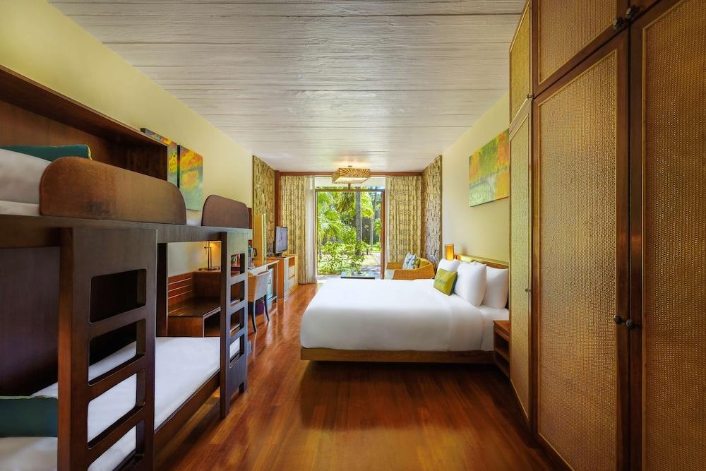Avani Barbarons Seychelles Resort Grand Anse  Екстериор снимка