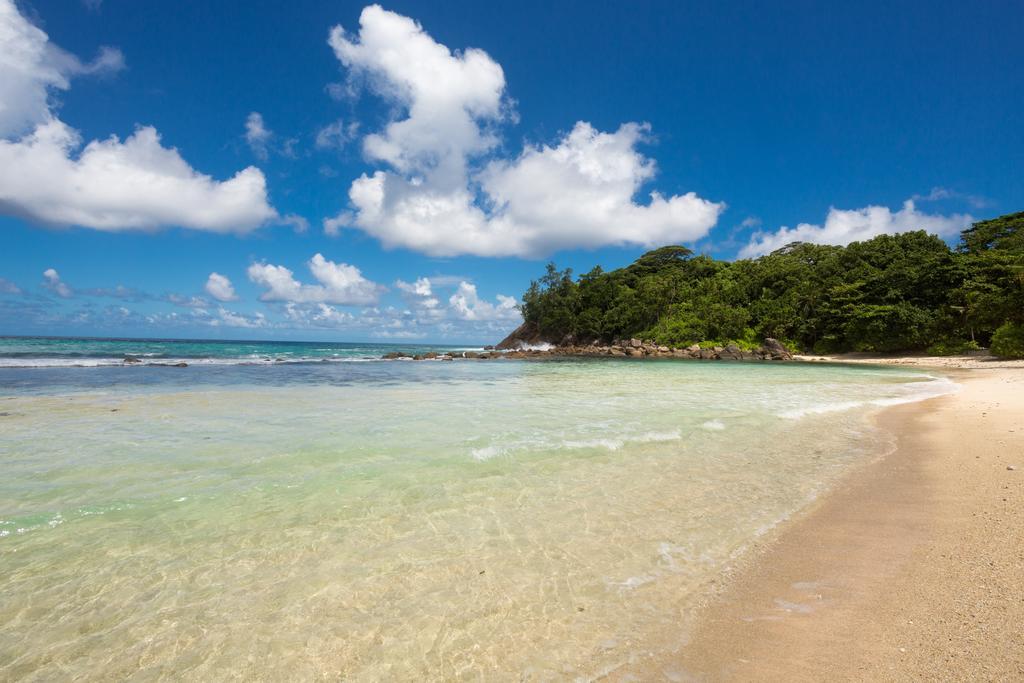 Avani Barbarons Seychelles Resort Grand Anse  Екстериор снимка